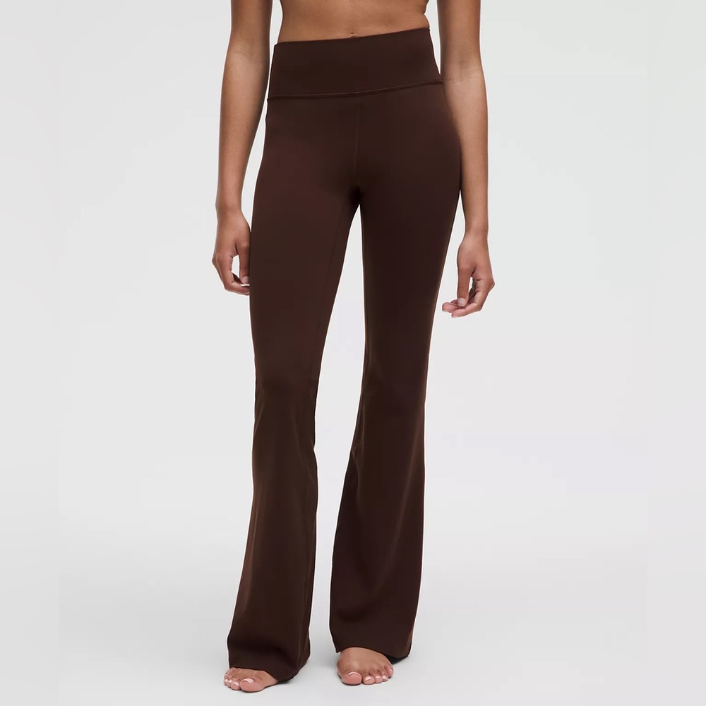 New Lululemon Groove Nulu High-Rise Flared Legging Pant 2 Short Dark Brown